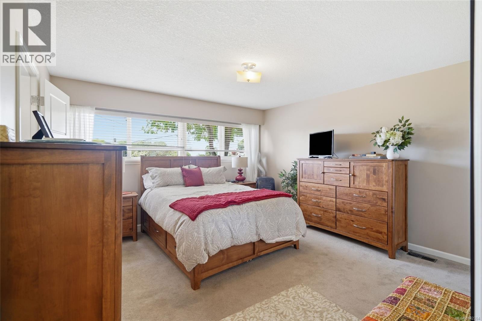 267 Nottingham Dr - 15