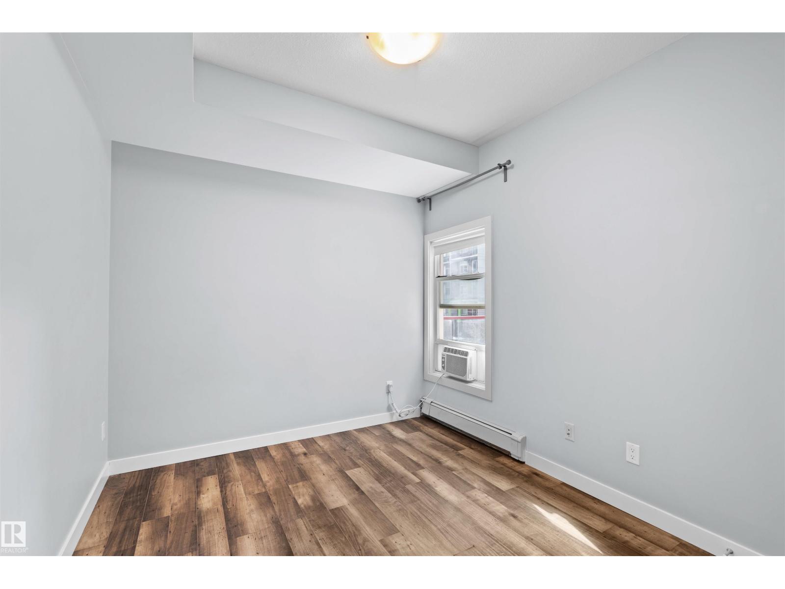 #307 10611 117 ST NW - 13