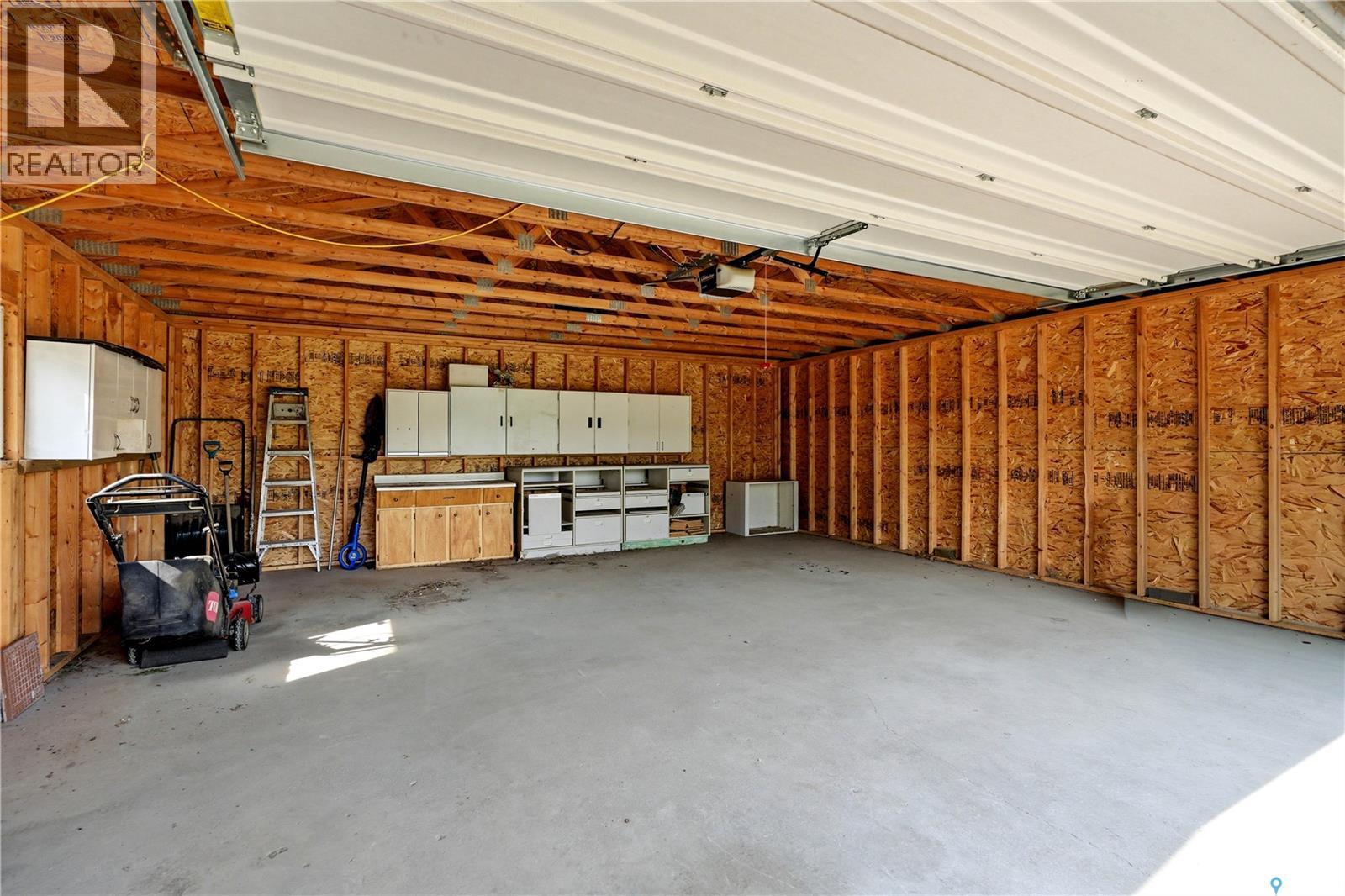 806 L AVENUE N - 38