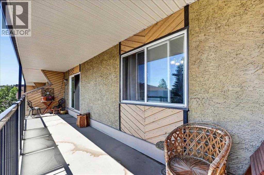 #409 617 56 Avenue SW - 22