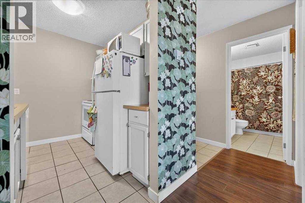#409 617 56 Avenue SW - 17