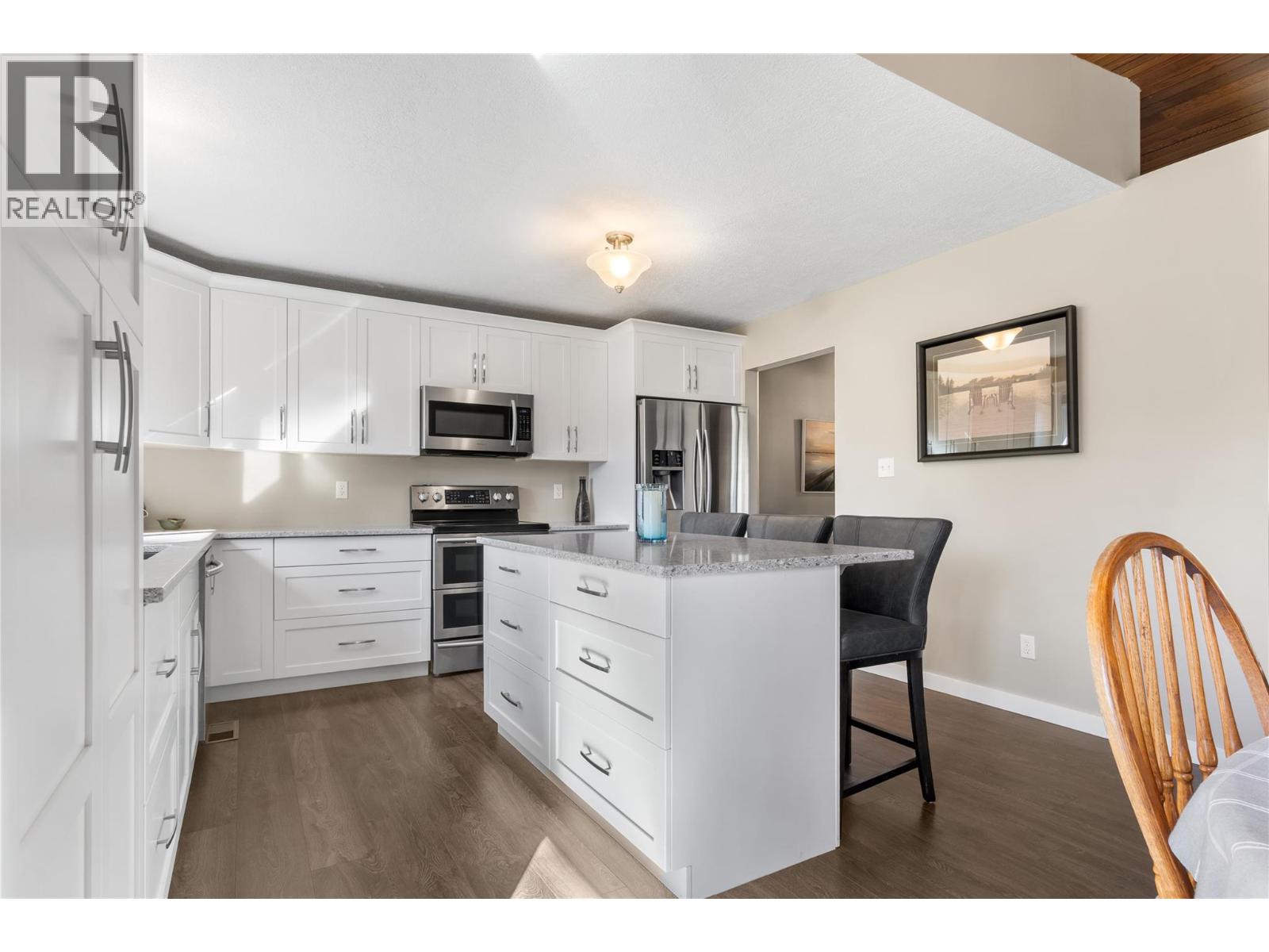 610 10th Avenue NW - 7