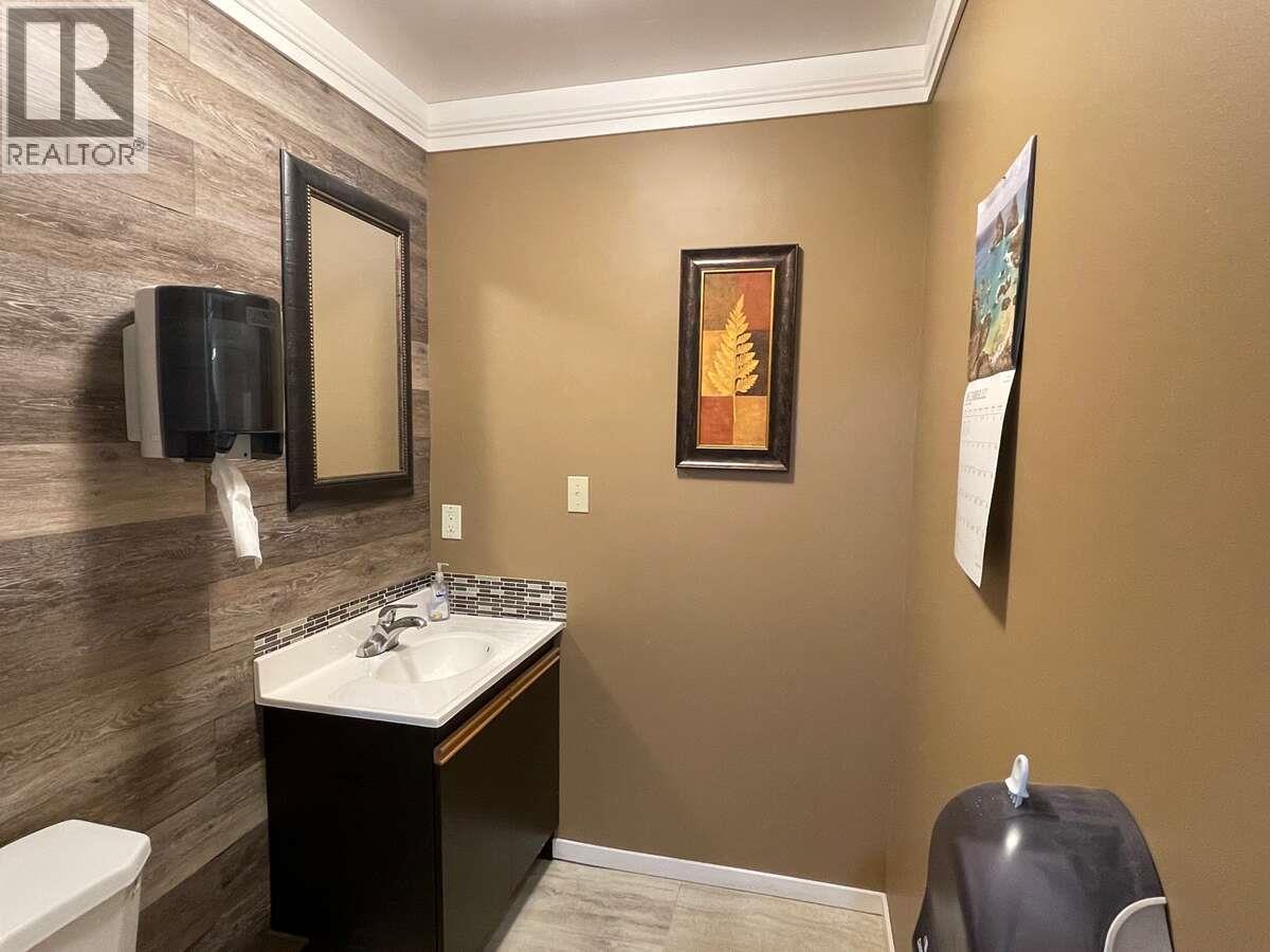 740 Waddington Drive Unit# 9 photo 6