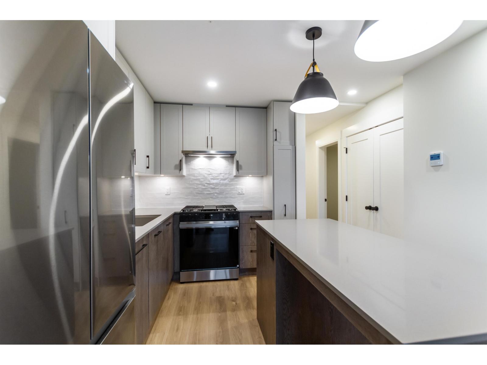 513 27218 ALDERGROVE TOWN CENTRE DRIVE, Langley