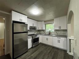 505 Moody Avenue, Selkirk, MB R1A0G1 Photo 10