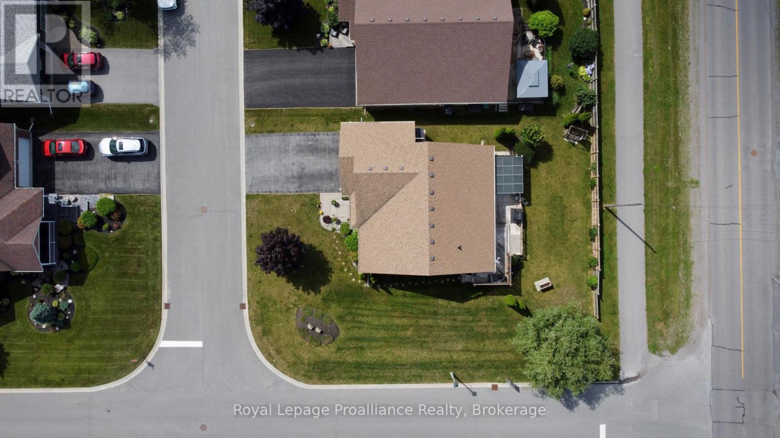 48 WARD DRIVE - 33