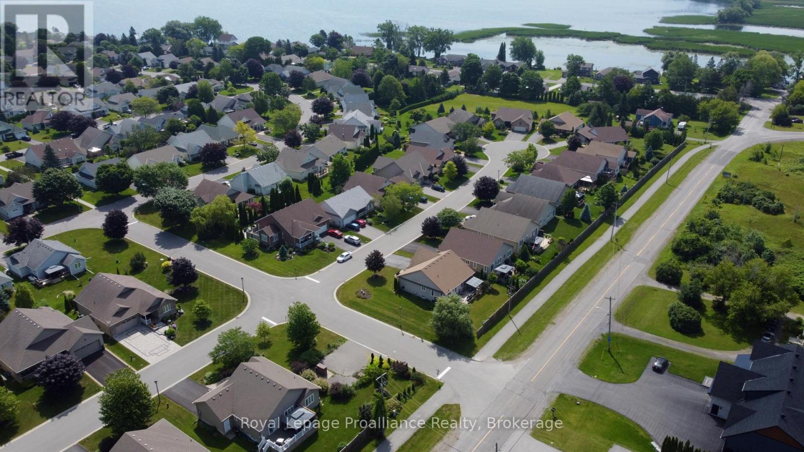 48 WARD DRIVE - 35