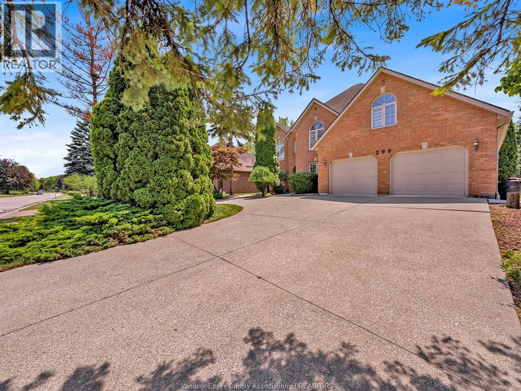 299 RUSSEL WOODS DRIVE - 3