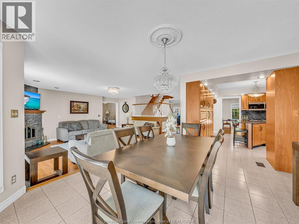 299 RUSSEL WOODS DRIVE - 16