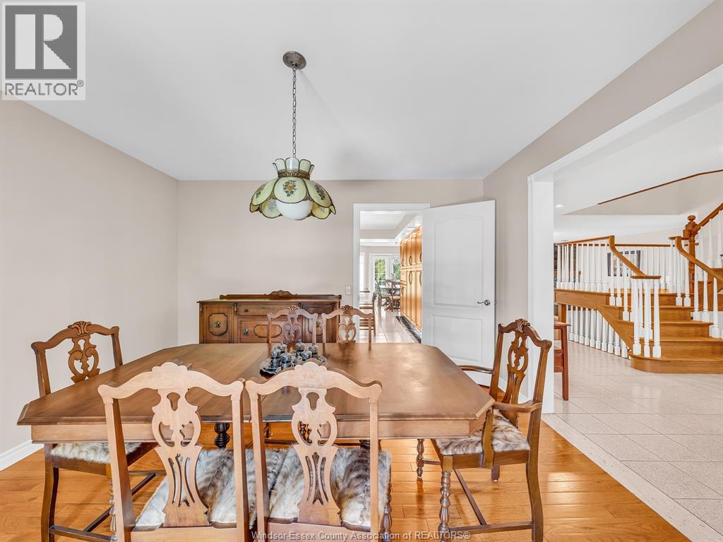 299 RUSSEL WOODS DRIVE - 10