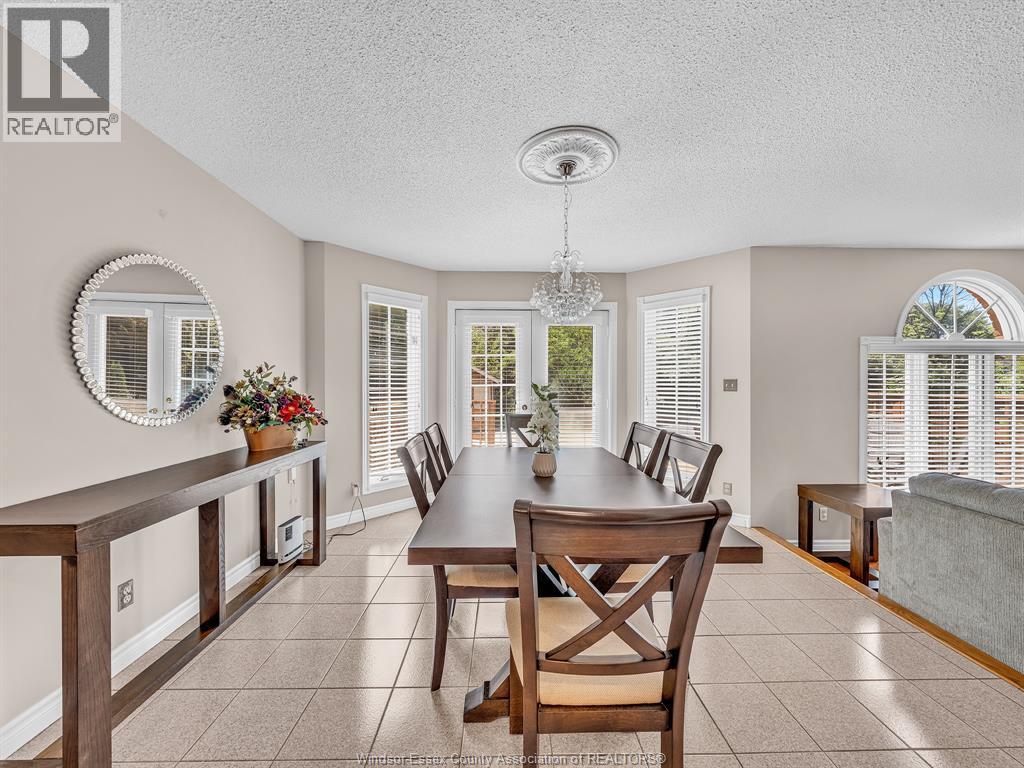 299 RUSSEL WOODS DRIVE - 14