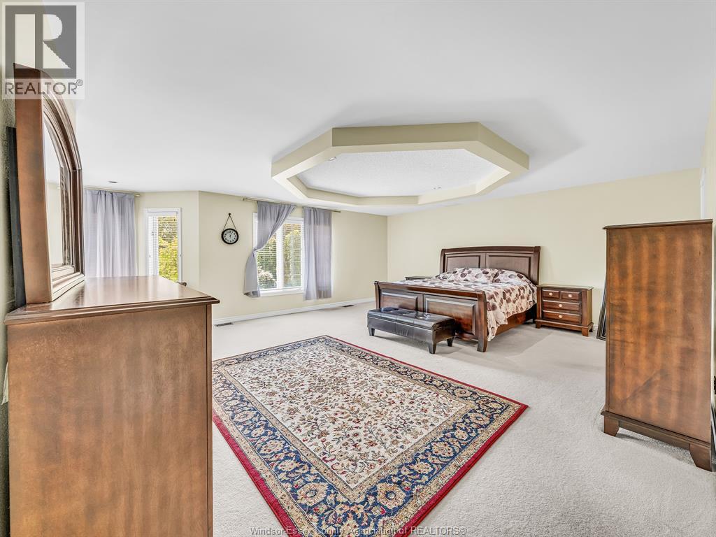299 RUSSEL WOODS DRIVE - 26