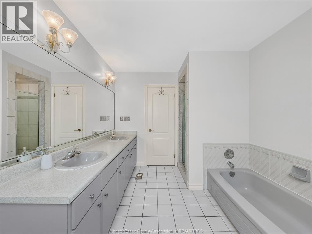 299 RUSSEL WOODS DRIVE - 36