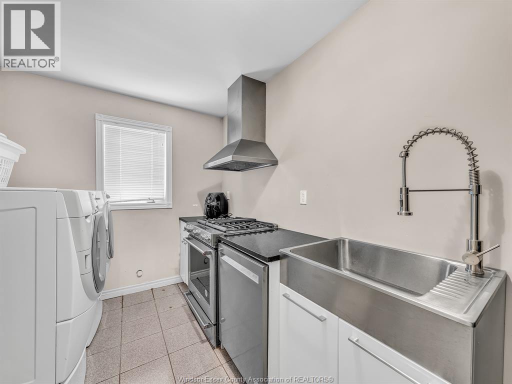 299 RUSSEL WOODS DRIVE - 23