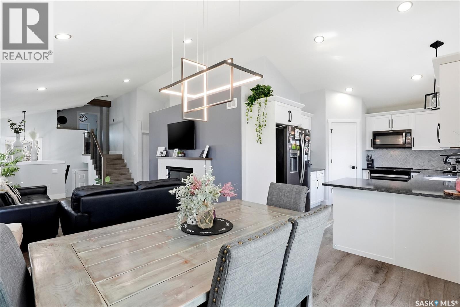 172 Thakur STREET - 10