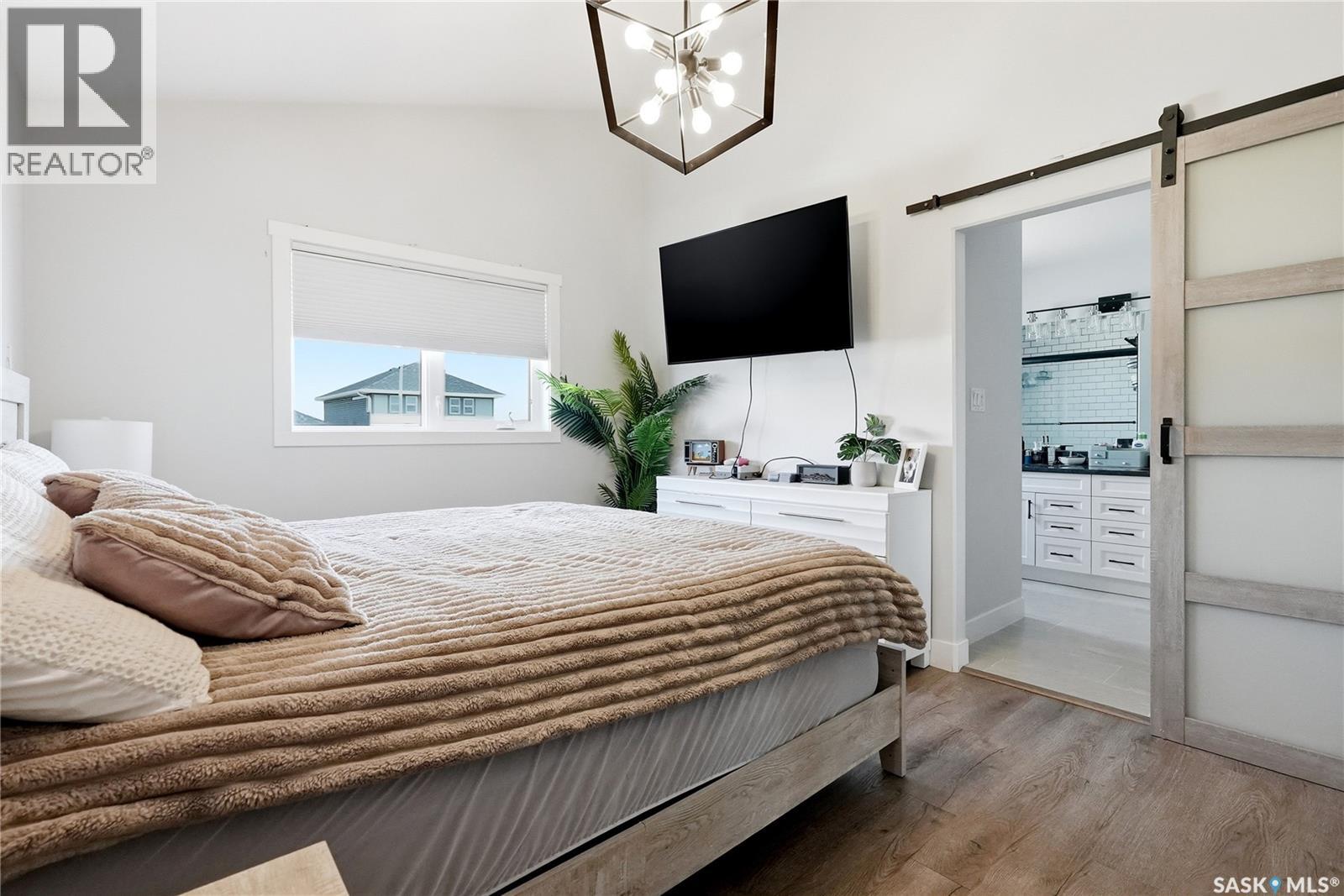 172 Thakur STREET - 19