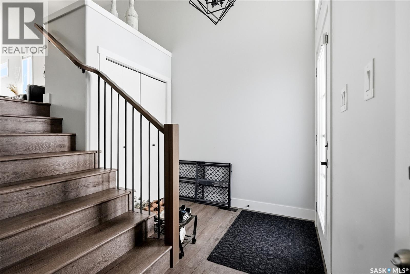 172 Thakur STREET - 4