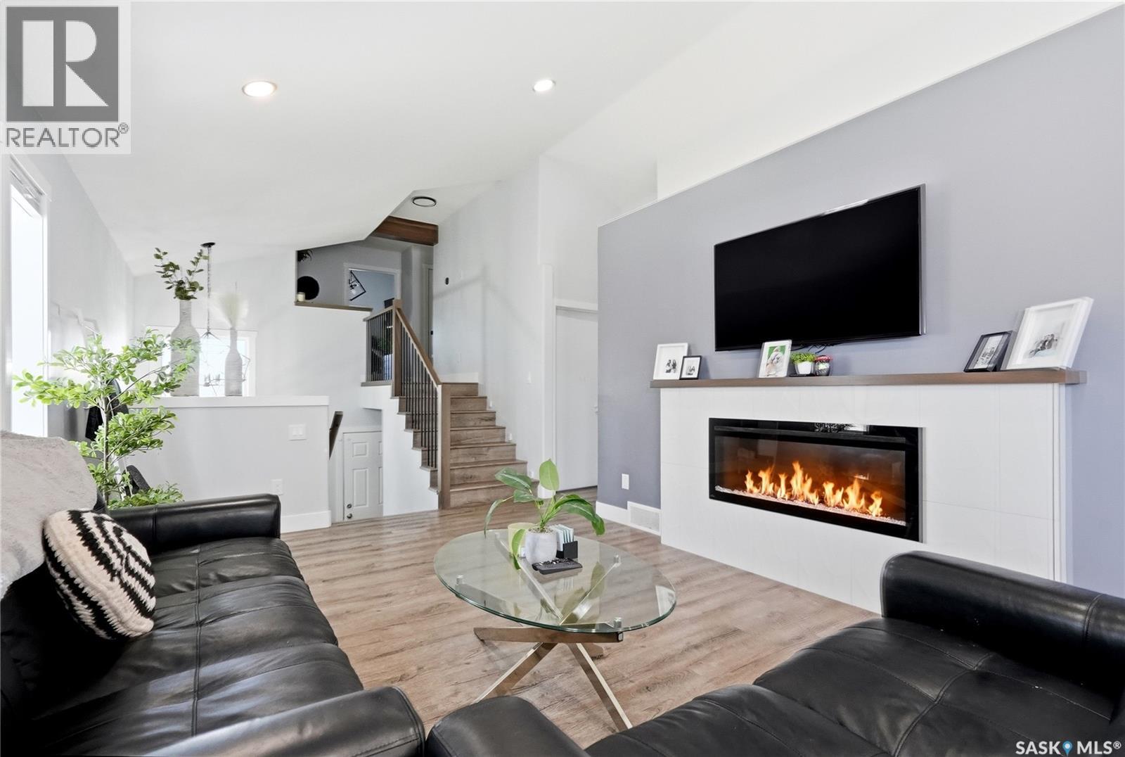 172 Thakur STREET - 7
