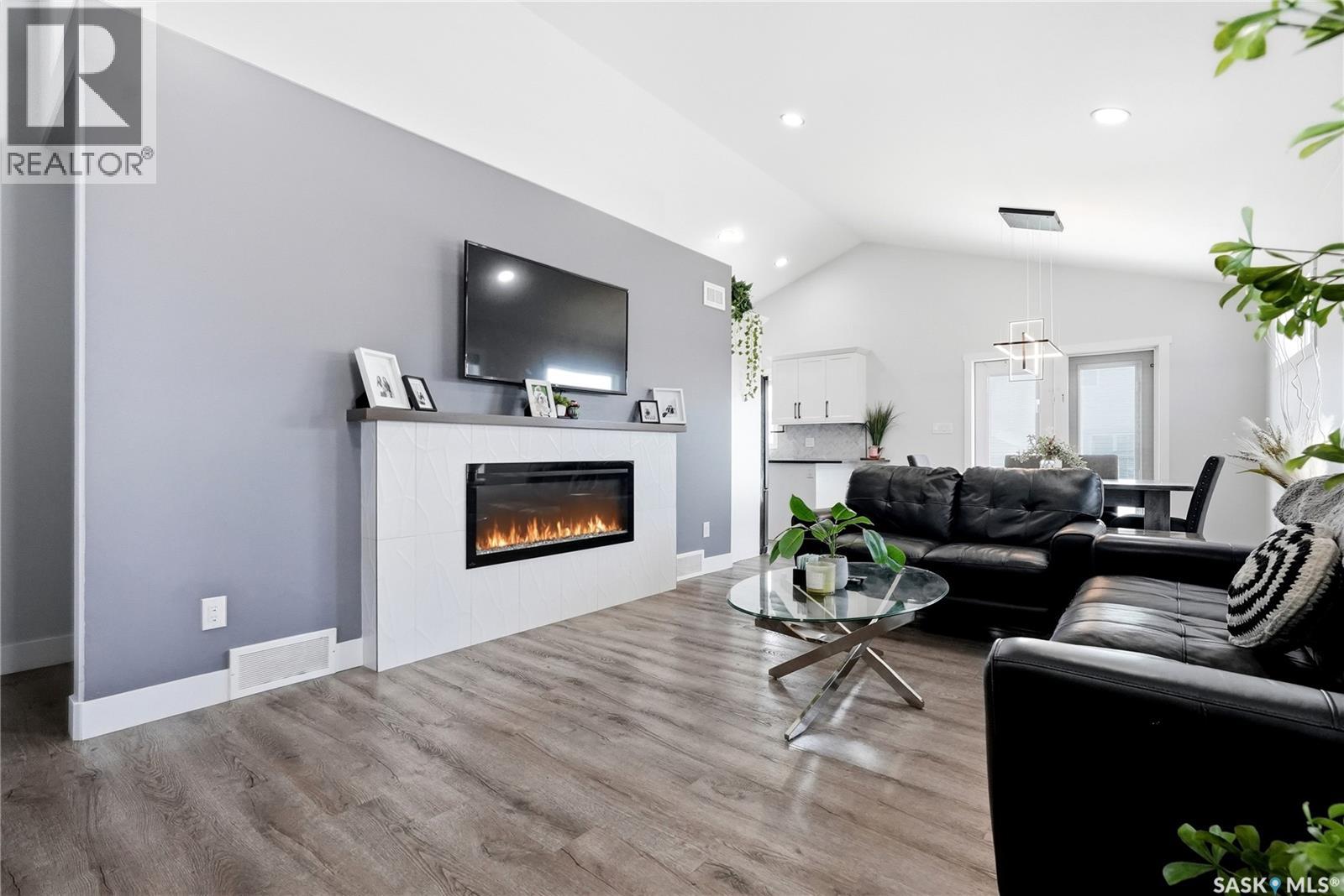 172 Thakur STREET - 8