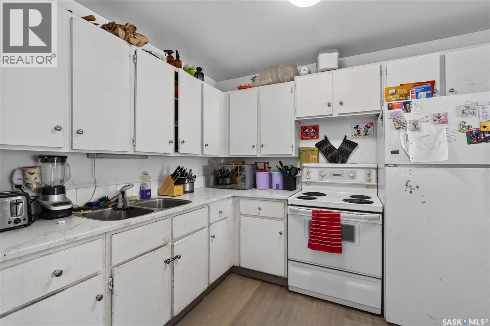 #A/B 811 Steeves AVENUE - 11