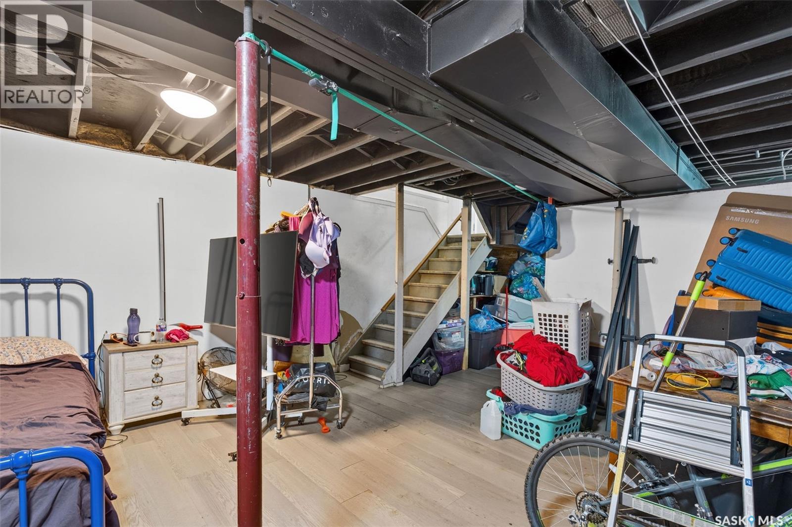 #A/B 811 Steeves AVENUE - 20