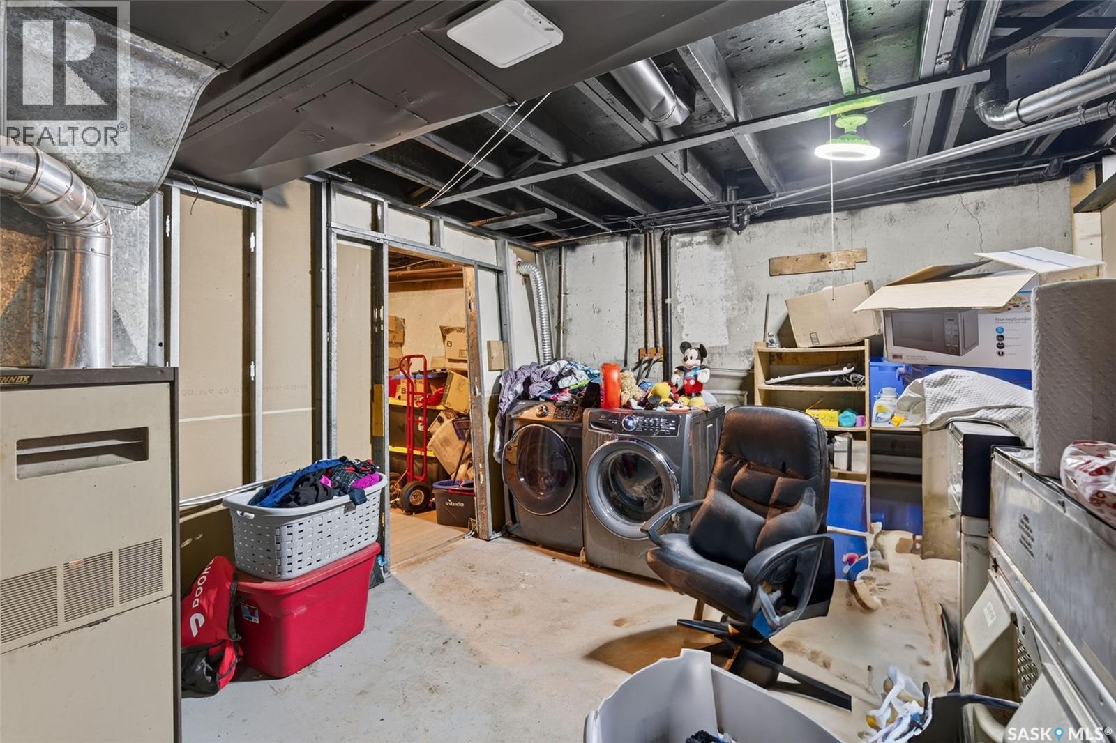 #A/B 811 Steeves AVENUE - 21