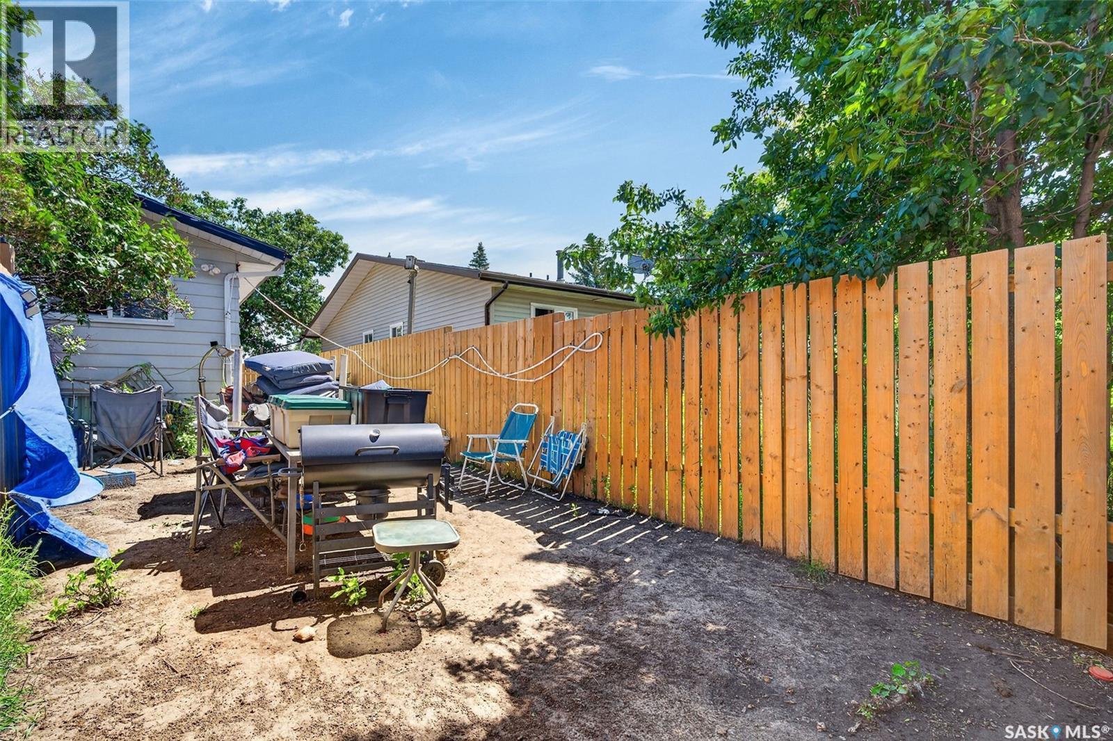 #A/B 811 Steeves AVENUE - 25