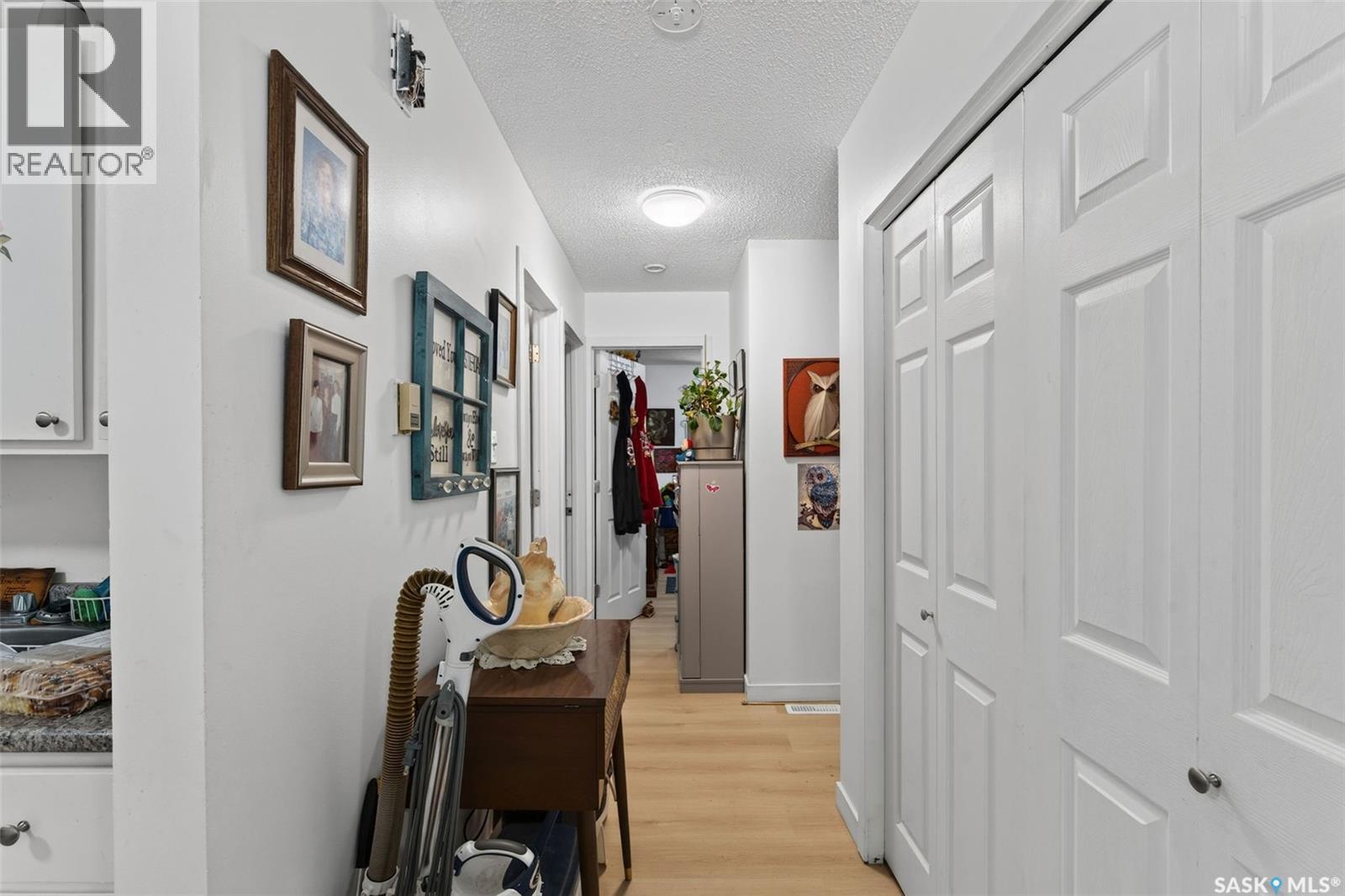 #A/B 811 Steeves AVENUE - 39
