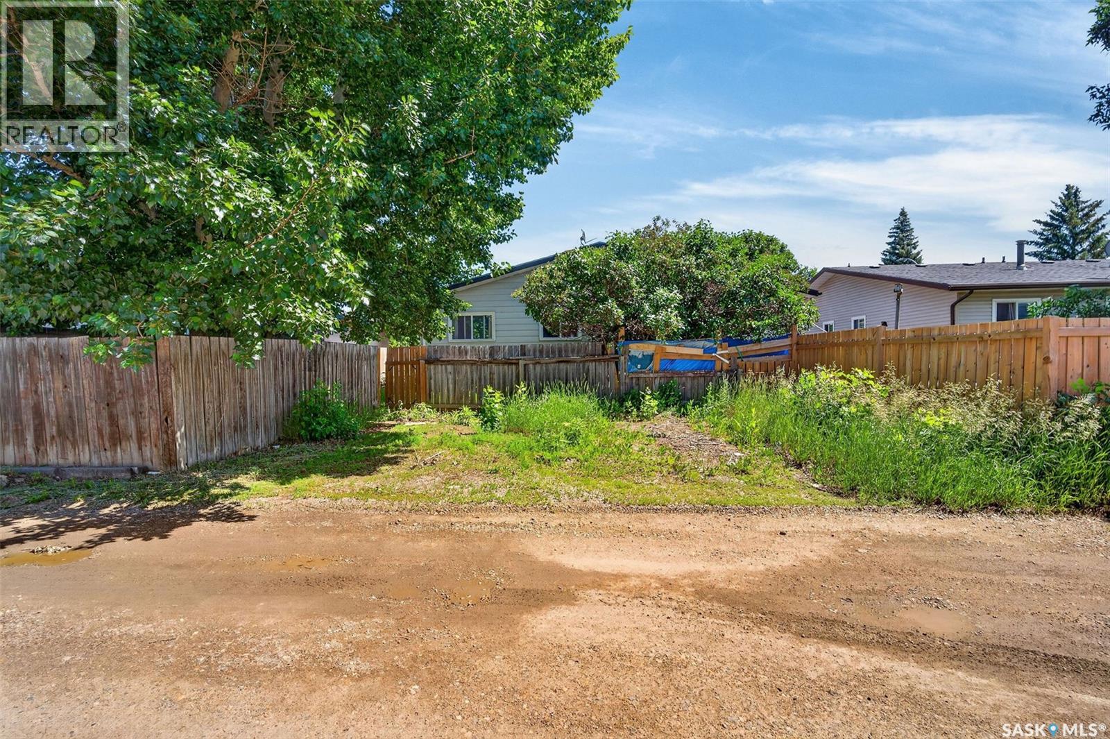 #A/B 811 Steeves AVENUE - 52