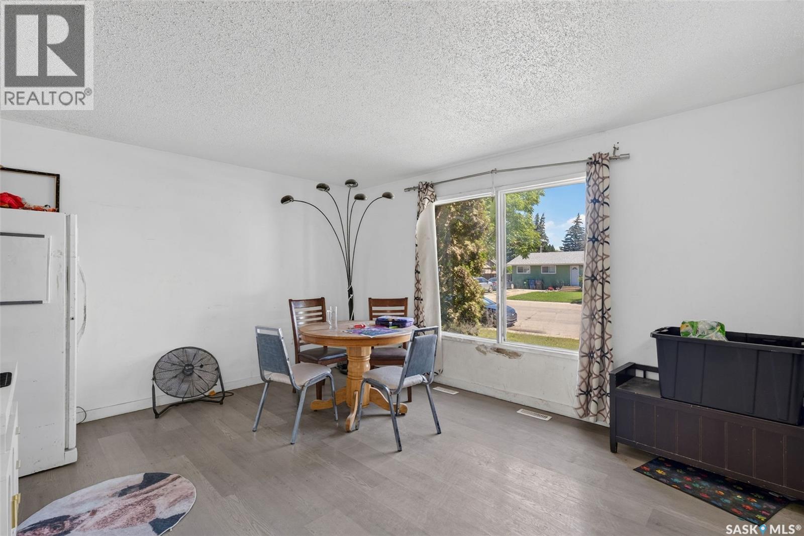 #A/B 811 Steeves AVENUE - 7