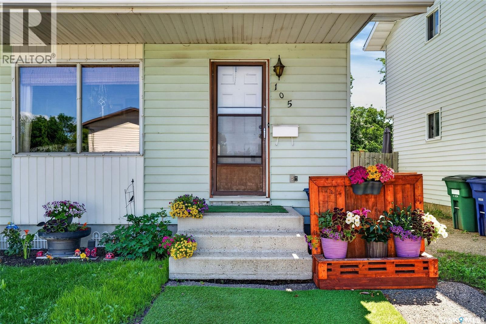 #103-105 Davies ROAD - 30