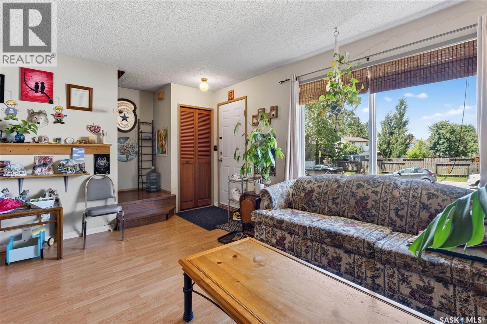 #103-105 Davies ROAD - 33