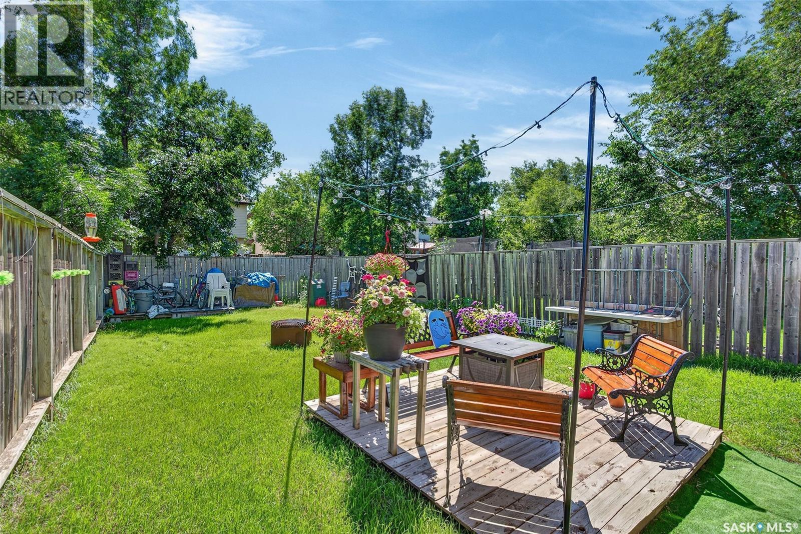 #103-105 Davies ROAD - 58