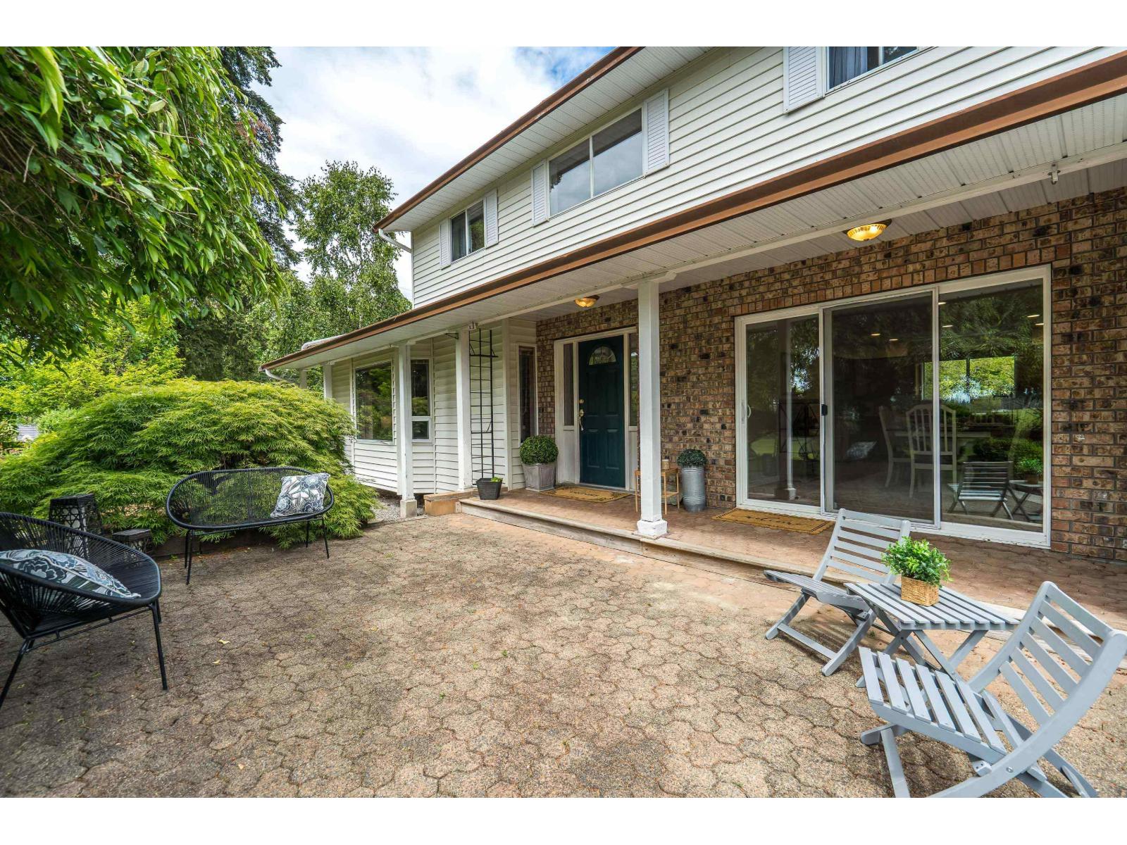 7538 240 STREET, Langley