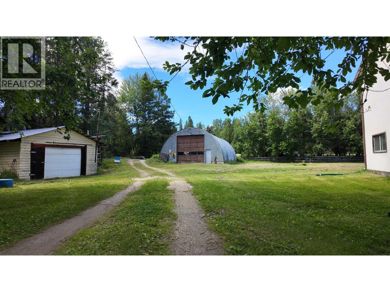 3190 MORRISON ROAD, Valemount — photo 3
