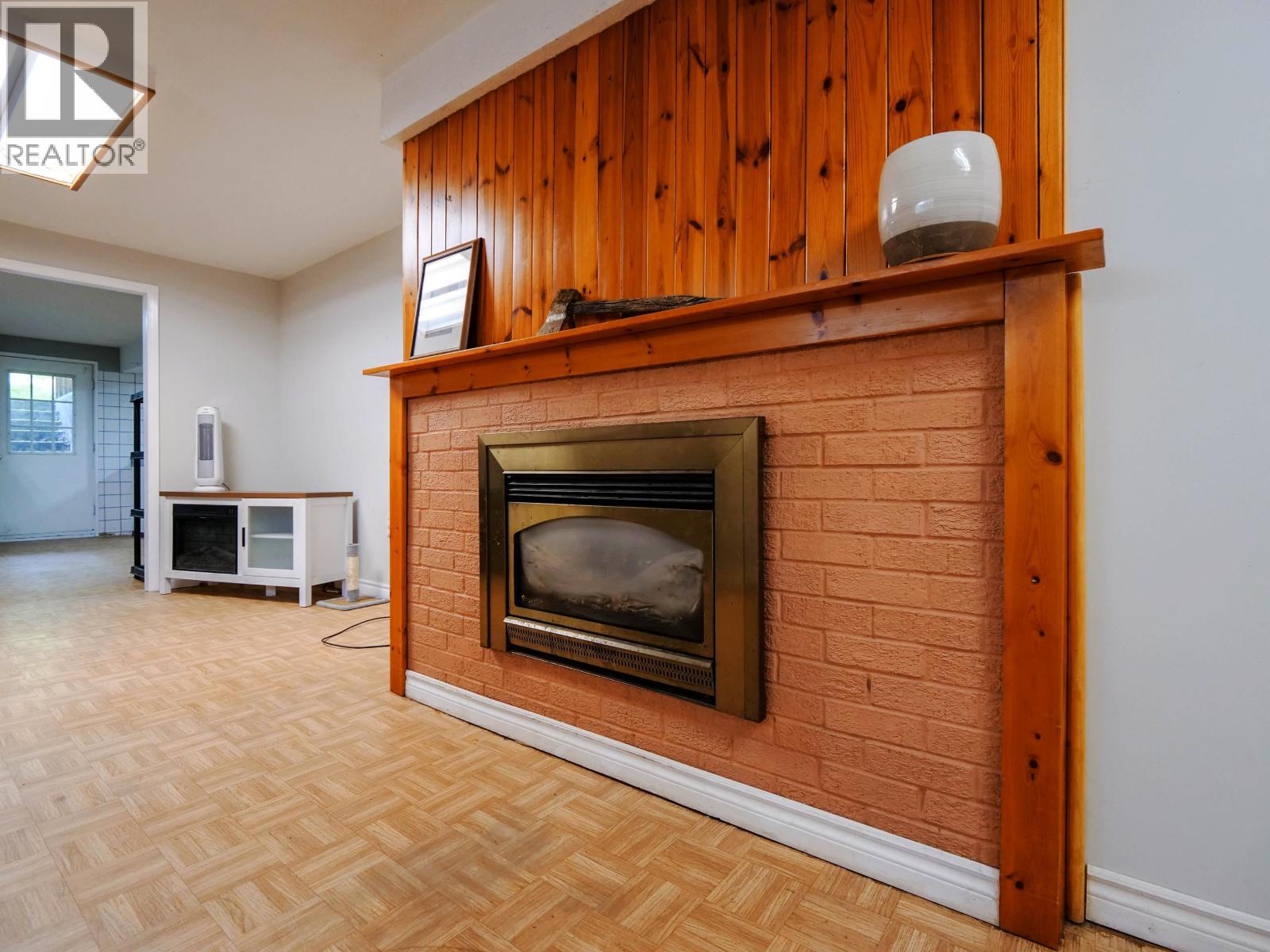4304 N 97 HIGHWAY - 24