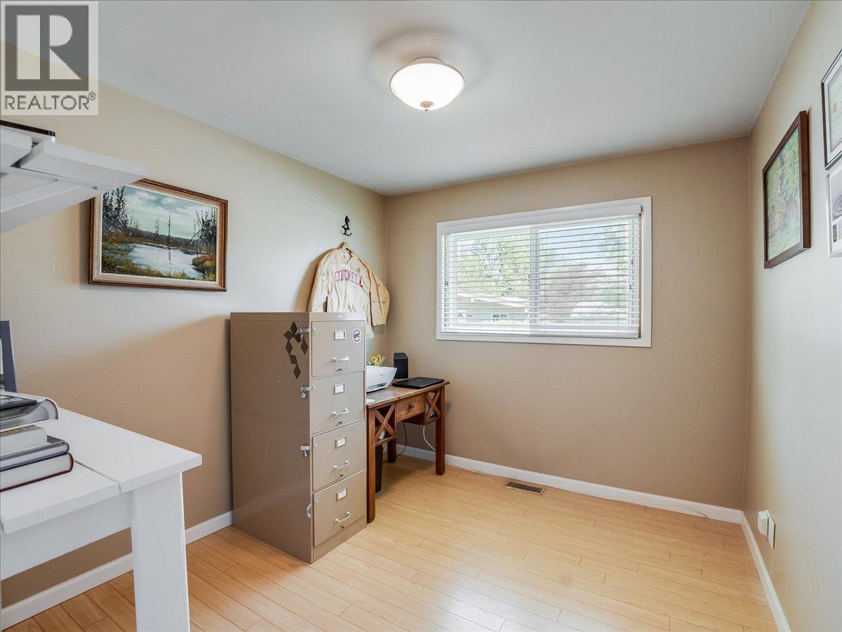 635 Jacobs Street - 16