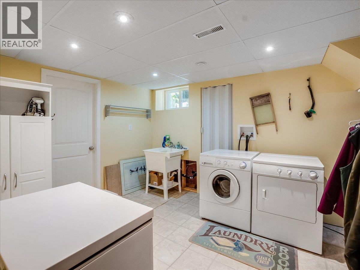 635 Jacobs Street - 24