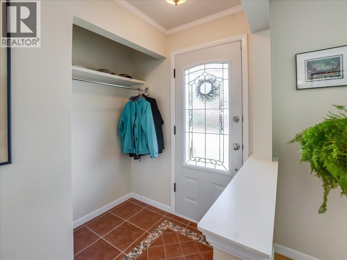 635 Jacobs Street - 8