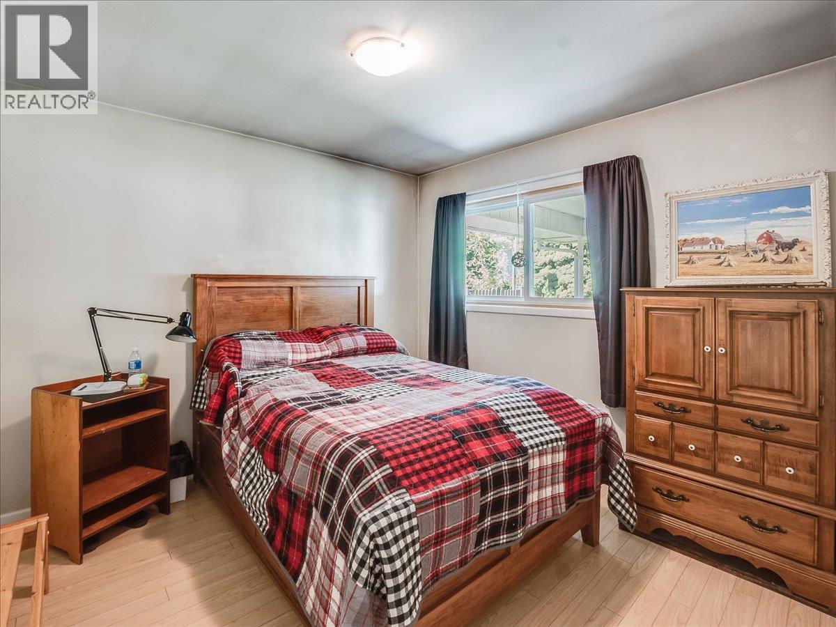 635 Jacobs Street - 20