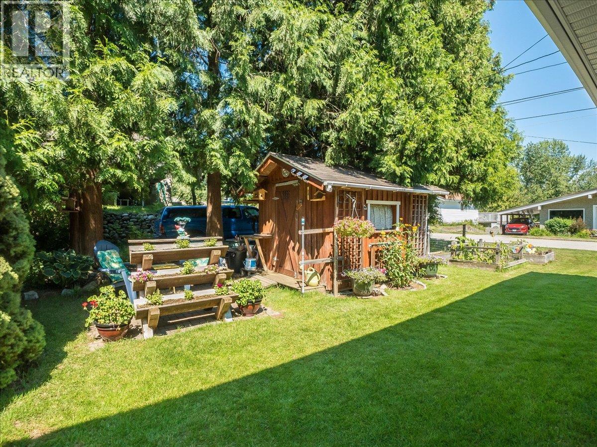 635 Jacobs Street - 39
