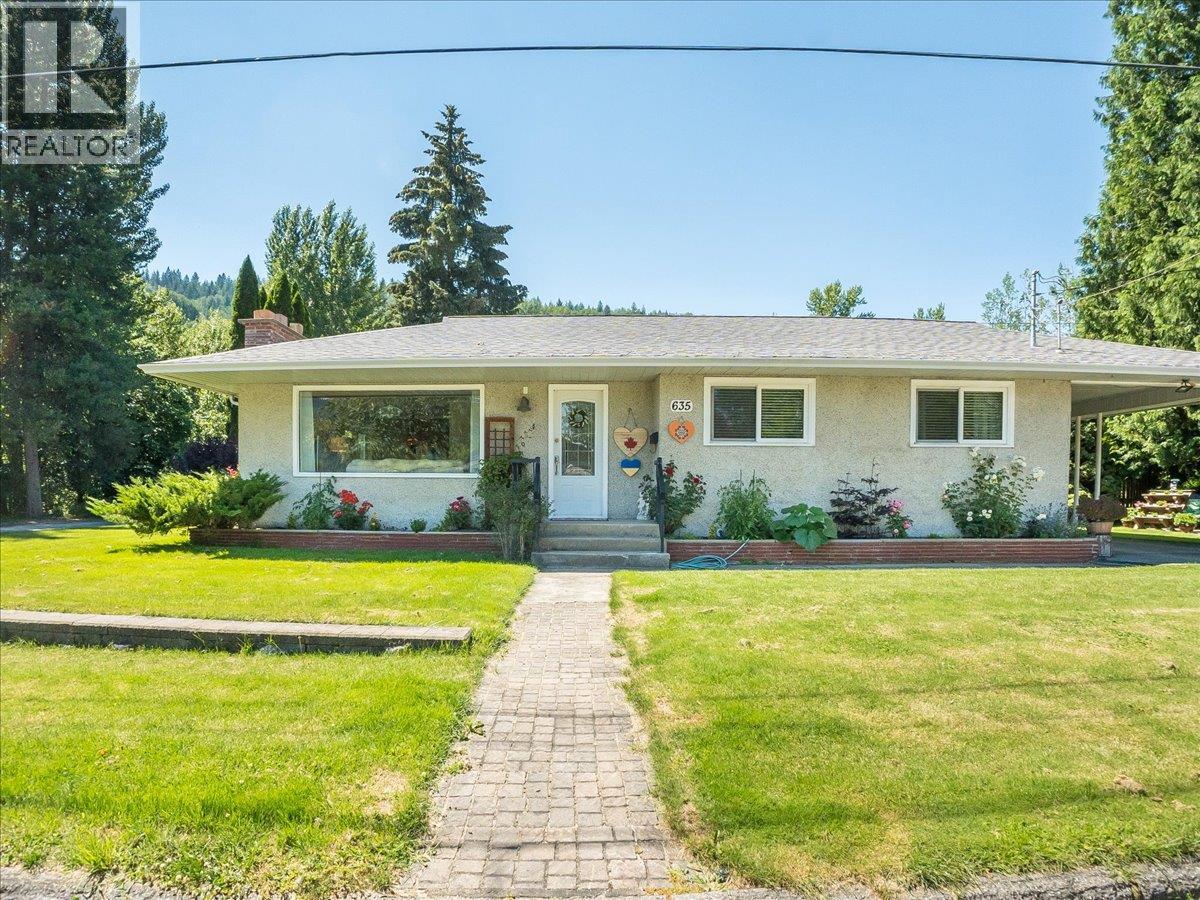 635 Jacobs Street - 53