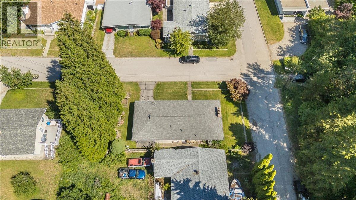 635 Jacobs Street - 49