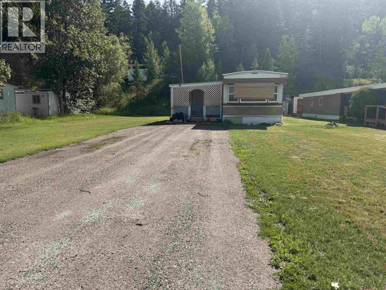 #9 2725 DUBOIS ROAD - Image 14