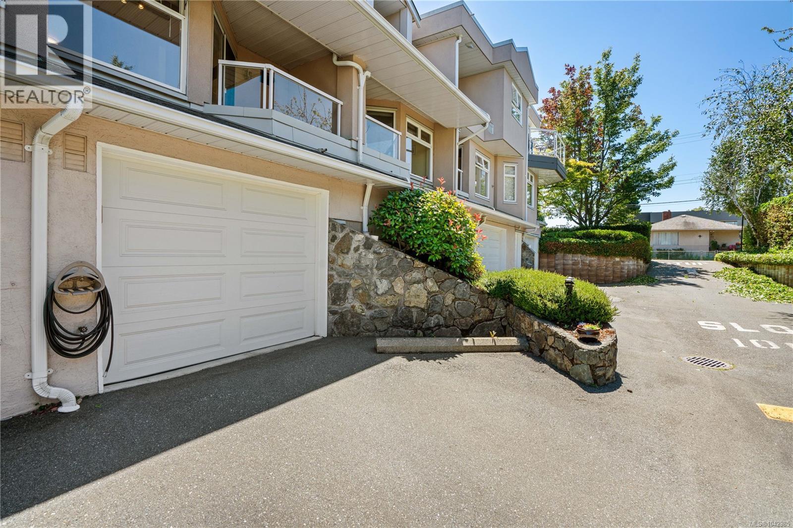 #17 478 Culduthel Rd - 55