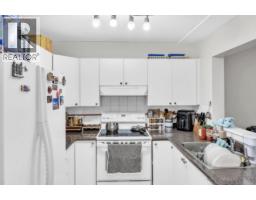 212 6939 Gilley Avenue, Burnaby, BC V5J4W8 Photo 9