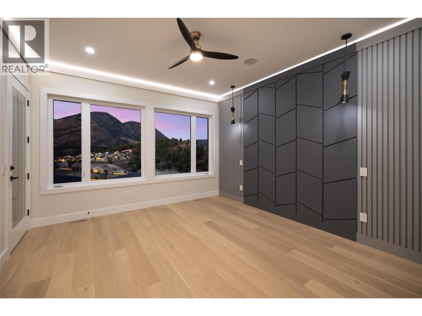  979 Loseth Drive, Kelowna