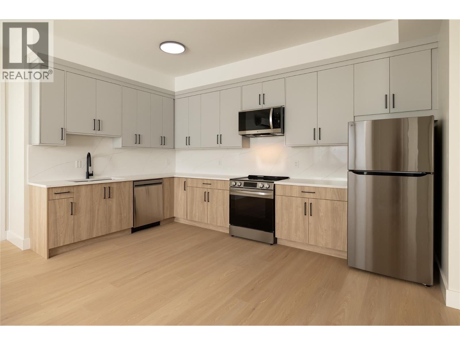  979 Loseth Drive, Kelowna