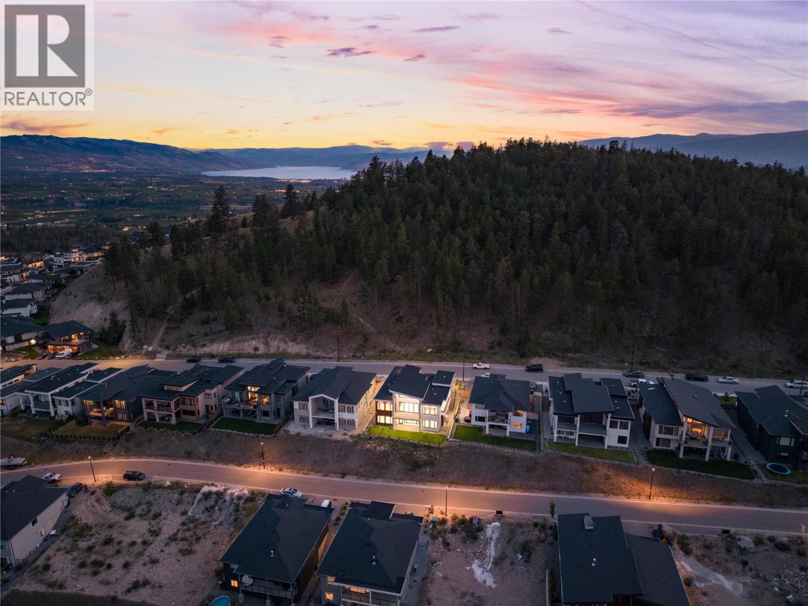  979 Loseth Drive, Kelowna