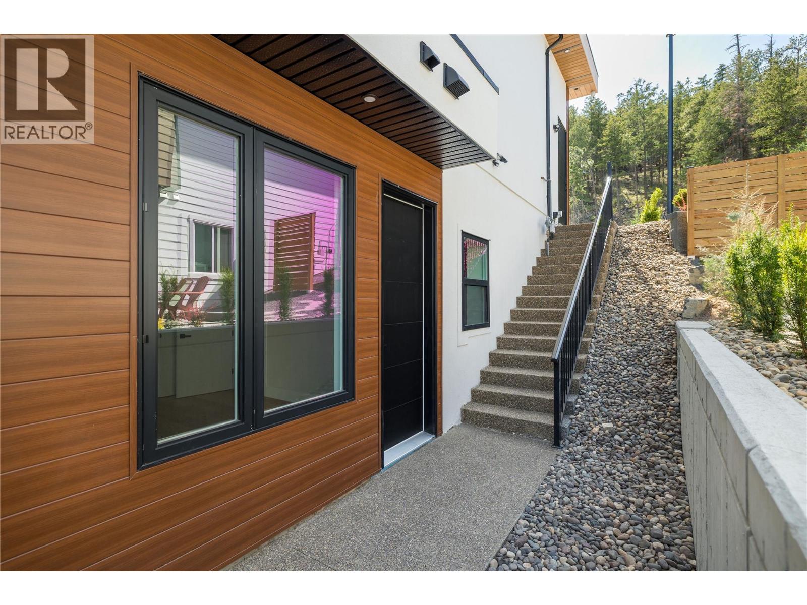 979 Loseth Drive - 63